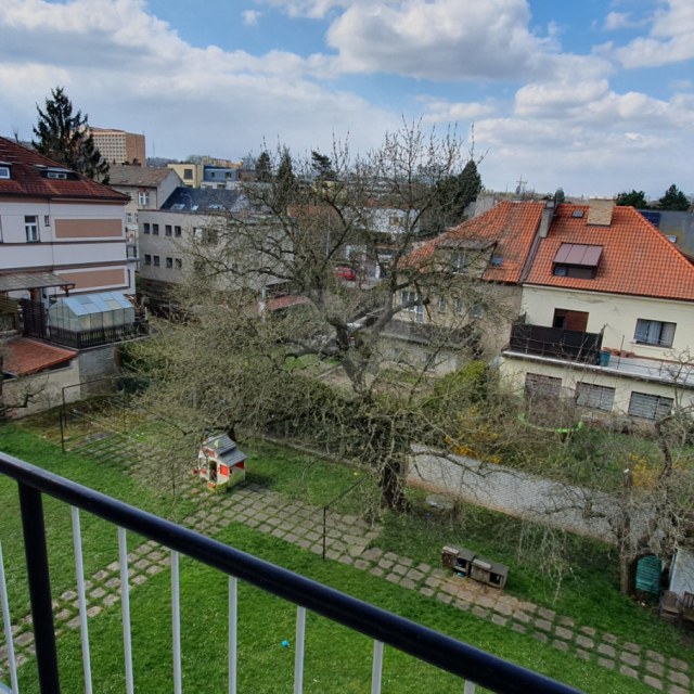 1402963_1792043734.jpg